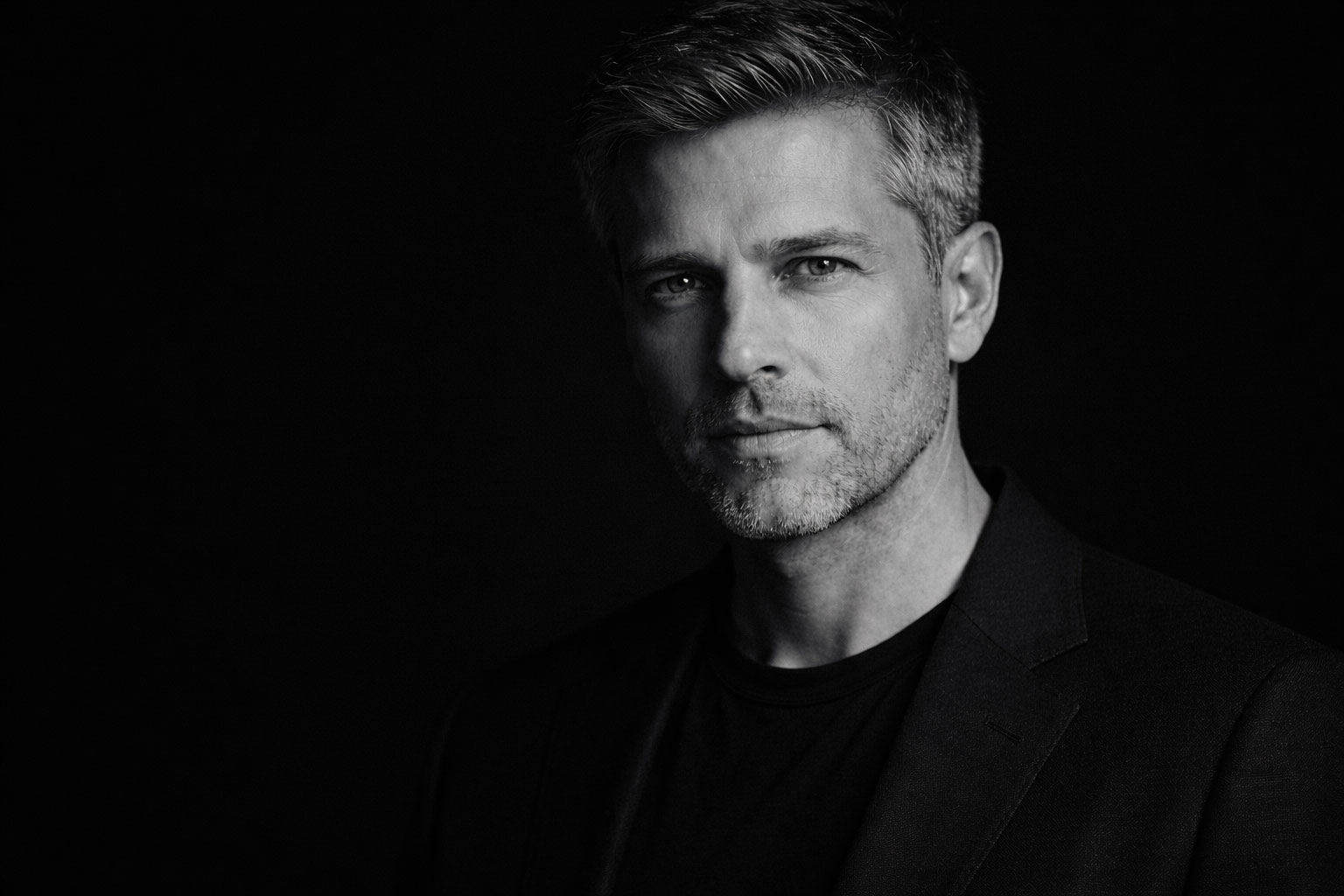 VC portrait dramatic lighting